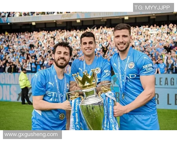 鲁本迪亚斯的足球之路：从青涩少年到世界顶级后卫的蜕变与荣耀